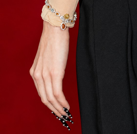 The New Jewellery Wardrobe: Why Personal Style Is Replacing Traditional Rules